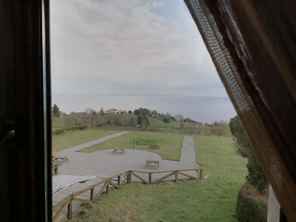 Pikua Landetxea Guest House Mutriku Spain